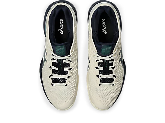 Top view showing MONO-SOCK fit and tongue-less design