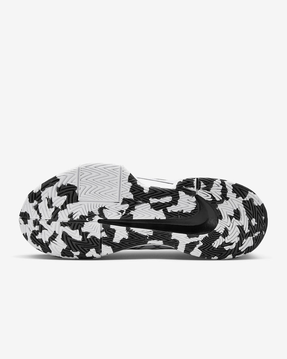 Nike black and white camo shoes best sale